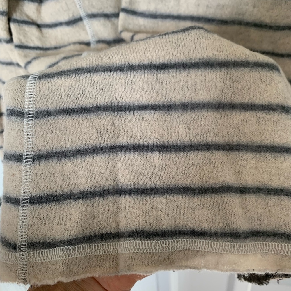 Free People Striped Cardigan - All Wool lightweight - Picture 8 of 9